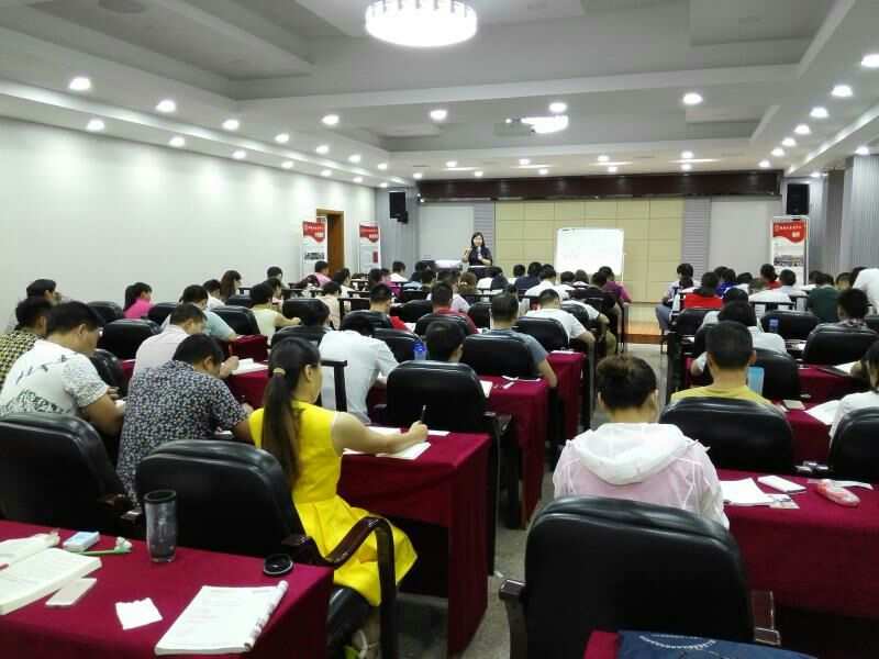 中級社工師綜合能力考試_中級社會工作師考試_中級注安師考試報名時間