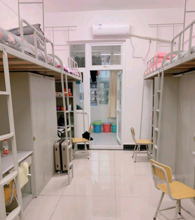 淮南聯合大學宿舍_淮南聯合大學校長_淮南聯合大學怎么樣