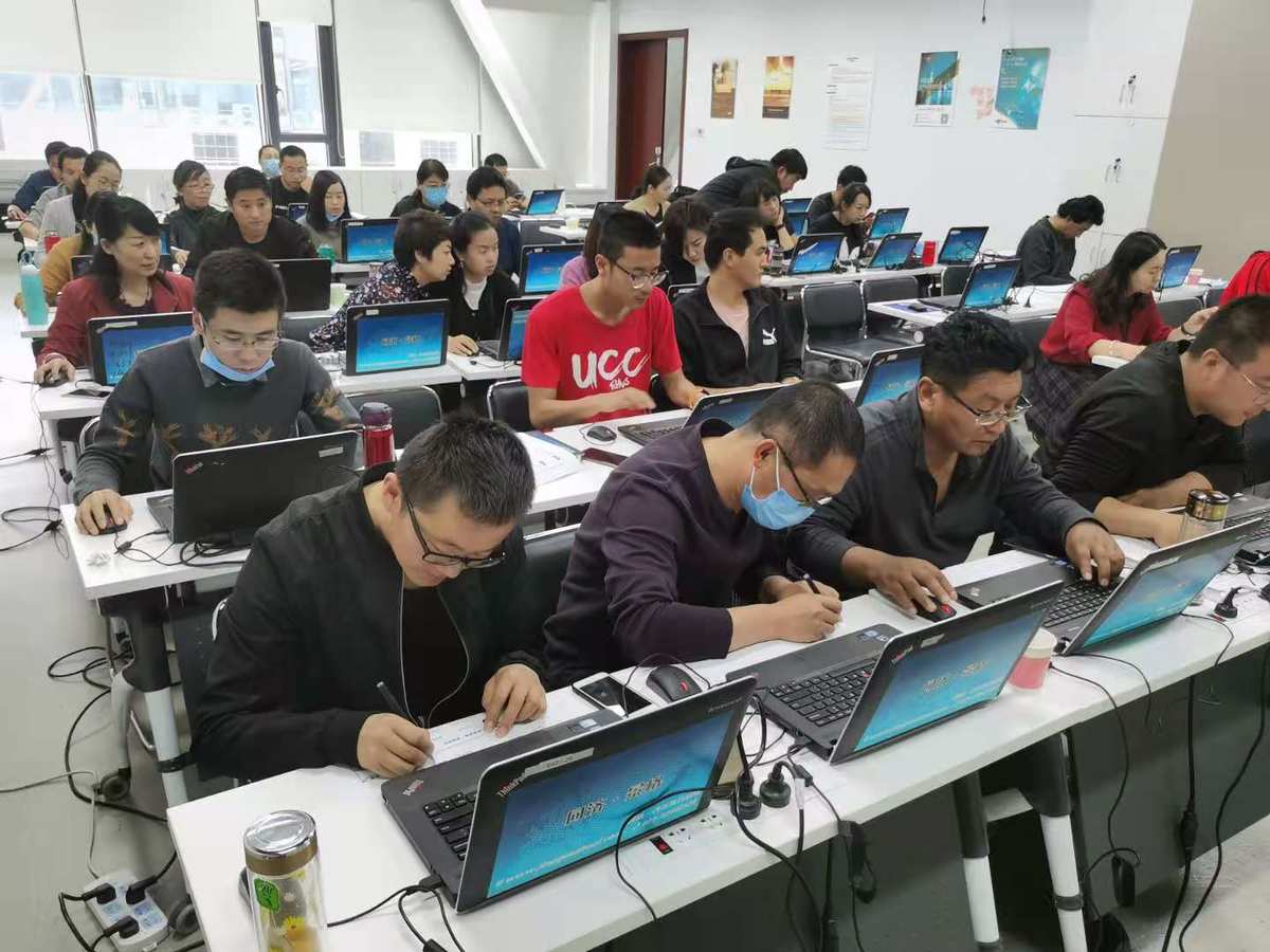 南充科技學院好不好_南充九中好還是南充11中好_南充技師學院畢業證