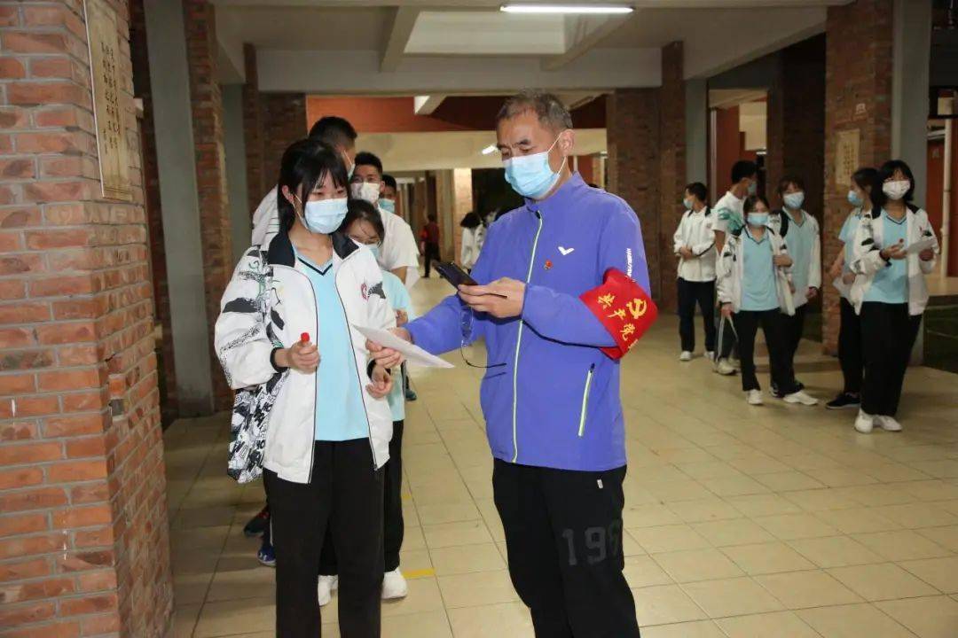 四項目人員服務單位所屬地_什么是四項目人員_服務基層項目人員什么意思