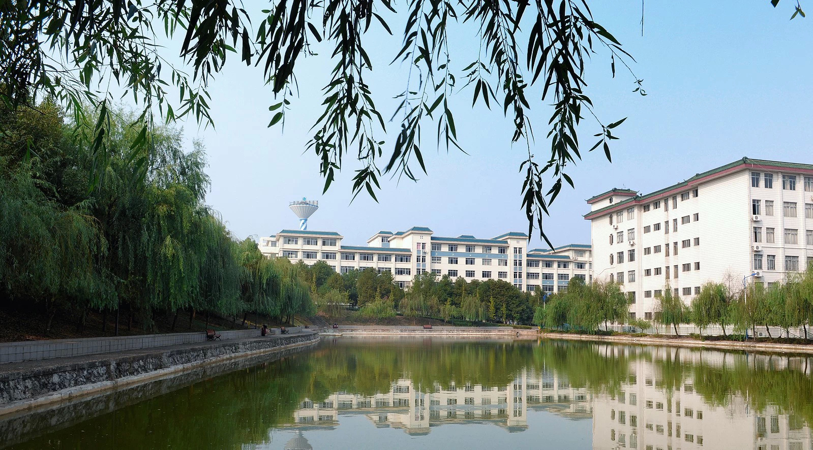2012年山東科技大學泰山科技學院畢業晚會_山東財政學院和山東財經大學_2023年山東科技大學泰山學院