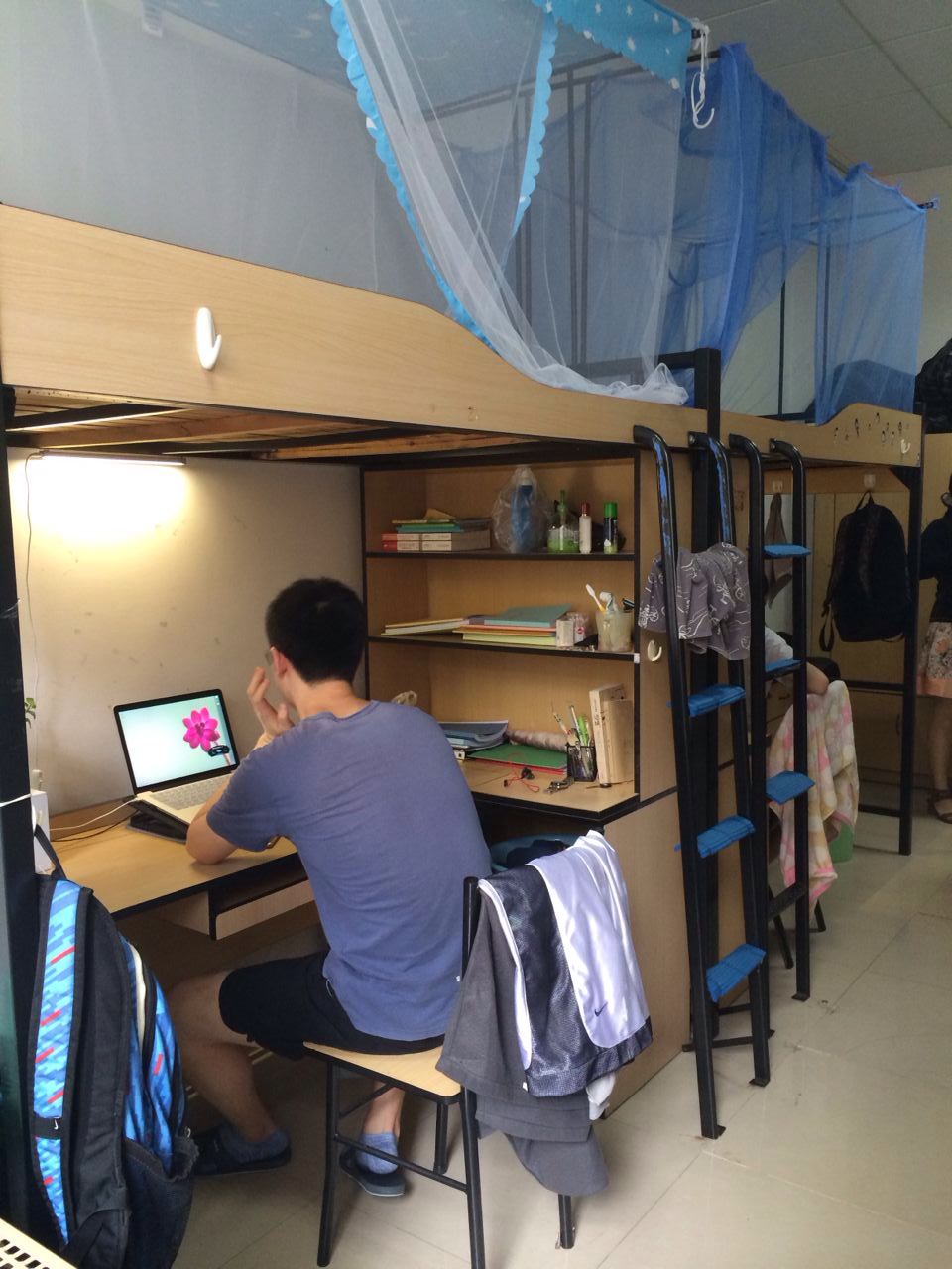 北京樣衣工招聘_北京城市學院怎么樣_長安大學興華學院畢業證樣證
