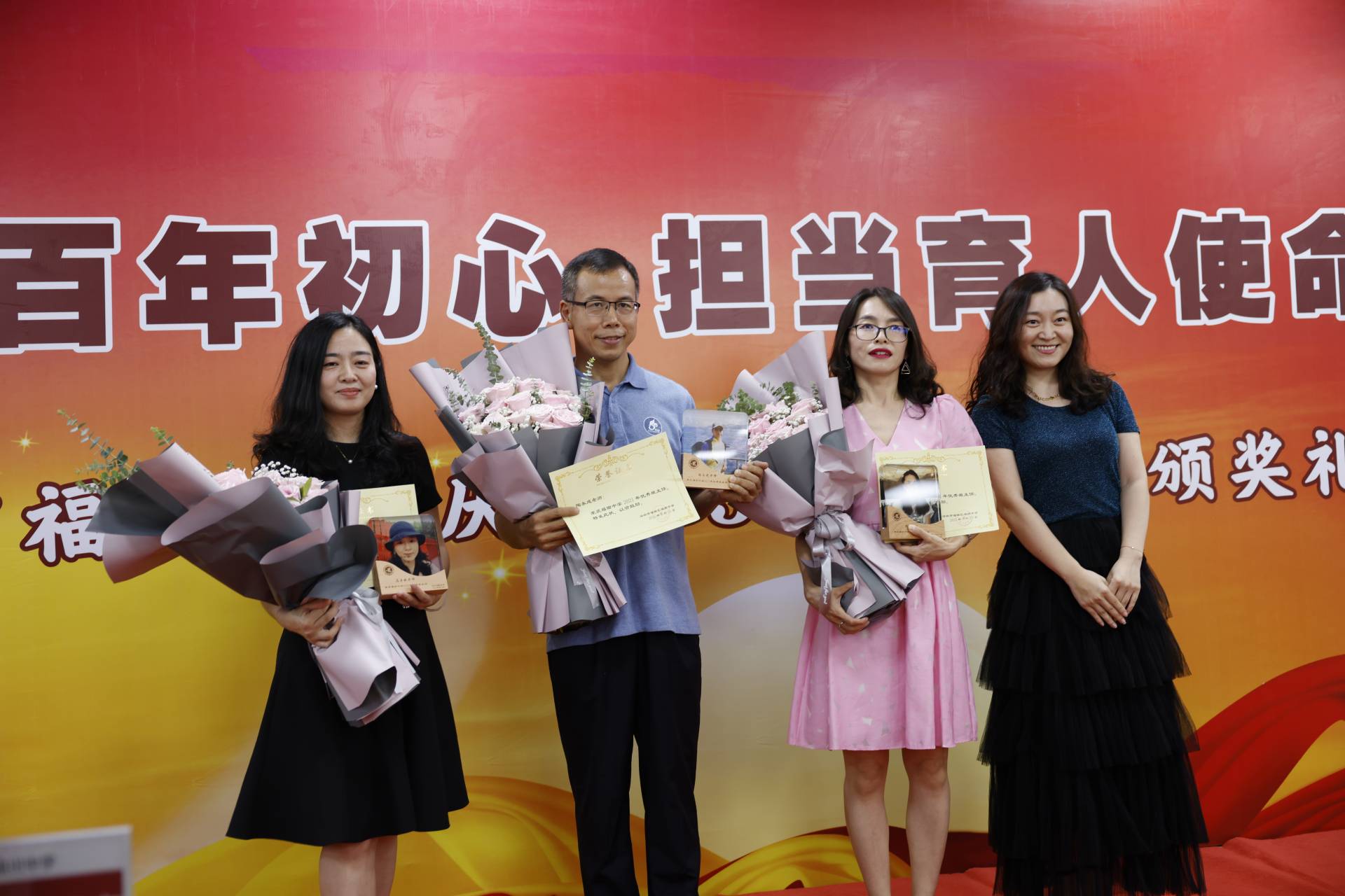 大學教師的工作總結_大學教師工作總結范文大全_大學教師工作總結