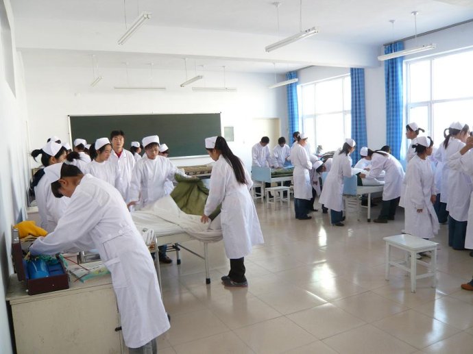 河北聯(lián)合大學(xué)研究生院官網(wǎng)_河北聯(lián)合大學(xué)就業(yè)網(wǎng)_河北聯(lián)合大學(xué)現(xiàn)在叫什么