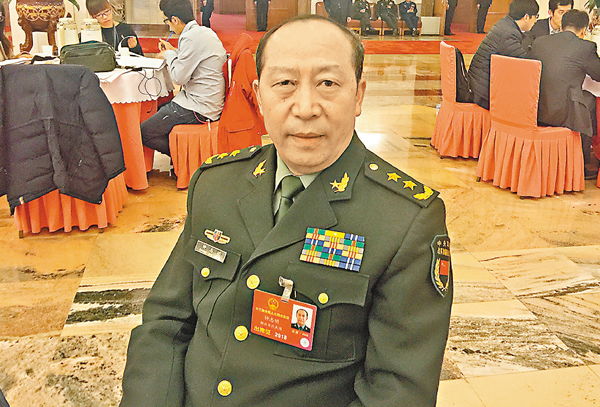 士兵軍銜肩章顏色_陸軍士兵軍銜肩章_士兵軍銜肩章