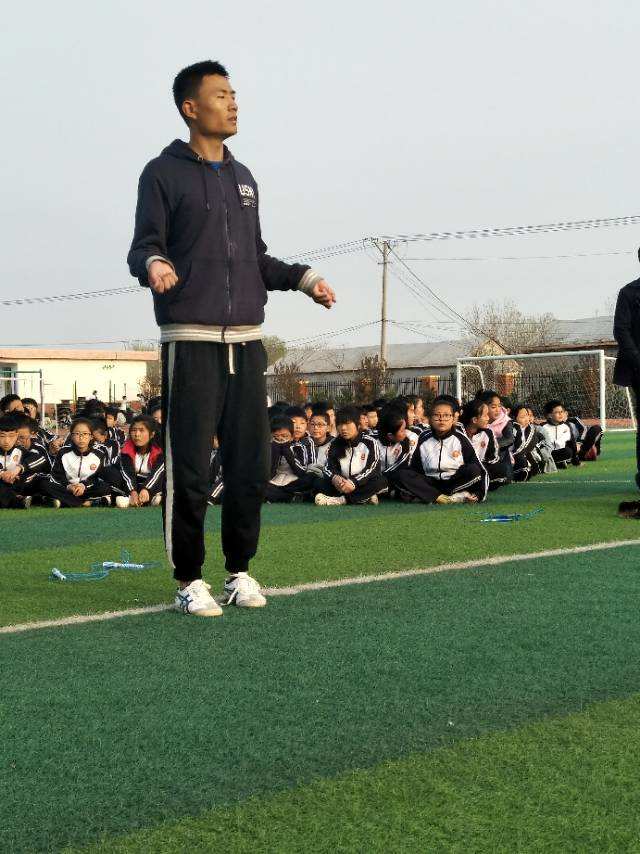 反思體育課小學(xué)生怎么寫(xiě)_小學(xué)體育反思500字_小學(xué)體育課反思