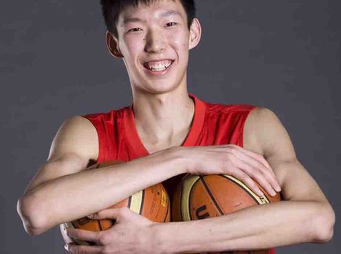 姚明的臂長多少_姚明臂圍有多粗_姚明的臂長有多長