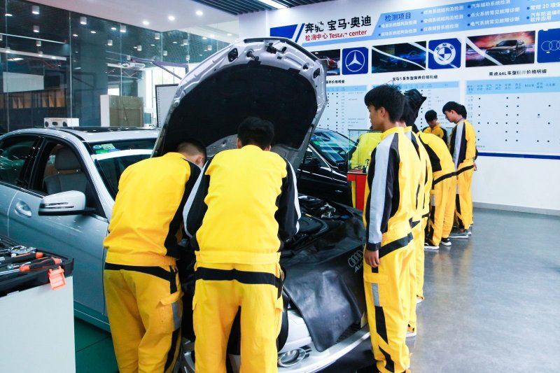 北方專修汽車網站學校官網_北方汽修專修學校簡介_北方汽車專修學校網站