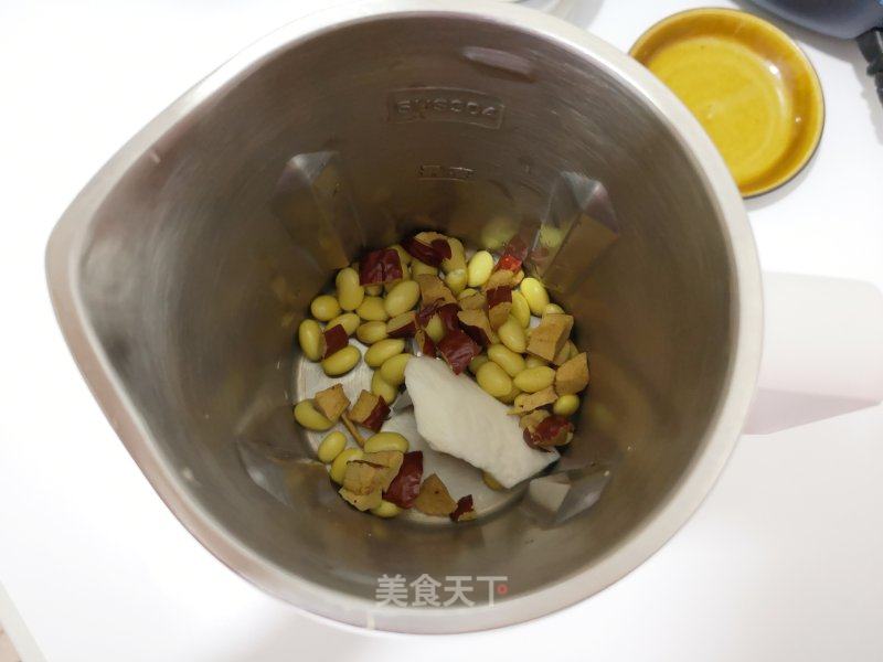 綠豆生長日記100字5天作文_綠豆日記生長天氣怎么寫_綠豆1一5天的生長日記