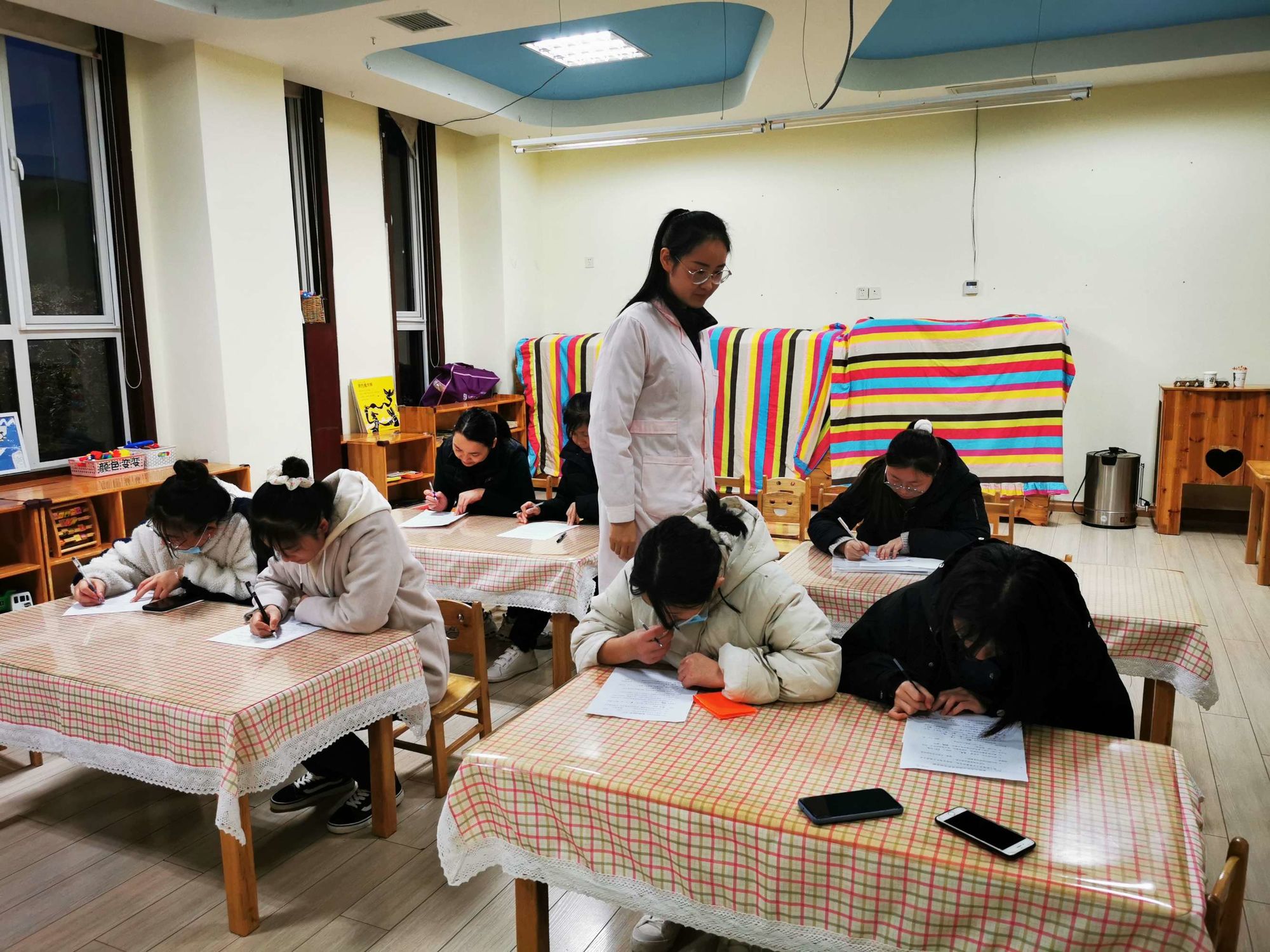 培訓員保育園幼兒內容是什么_幼兒園保育員培訓內容_培訓員保育園幼兒內容怎么寫