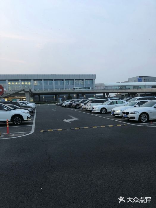 虹橋機(jī)場(chǎng)接人攻略_虹橋機(jī)場(chǎng)t2接人_虹橋機(jī)場(chǎng)接人哪里方便