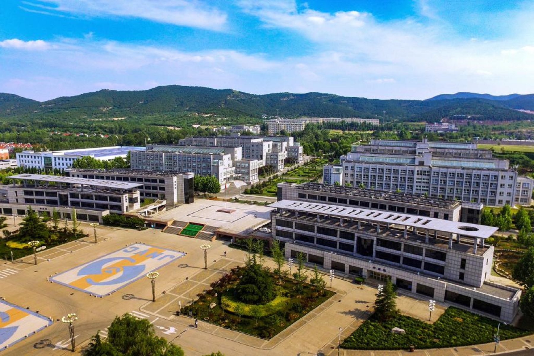 濟南職業學院學_濟南職業學院院系_濟南職業技術學院