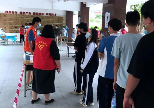 閔行二中改名_閔行二中三中_閔行二中
