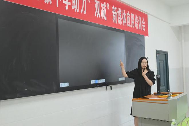 安徽蚌埠機(jī)電技師學(xué)院_安徽機(jī)電職業(yè)技術(shù)學(xué)院蚌埠_安徽機(jī)電技師學(xué)院蚌埠分院