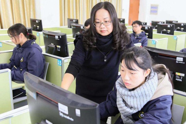 西安計算機培訓(xùn)學(xué)校_西安雁塔尚學(xué)堂計算機學(xué)校_西安市計算機專業(yè)學(xué)校