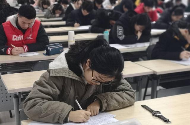 高考河北數(shù)學(xué)平均分_高考河北數(shù)學(xué)2023_河北高考數(shù)學(xué)