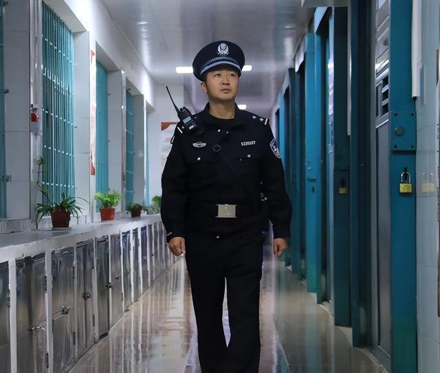 公務員年終獎什么時候恢復_2024年公務員年終獎一般多少_2021年公務員年終獎