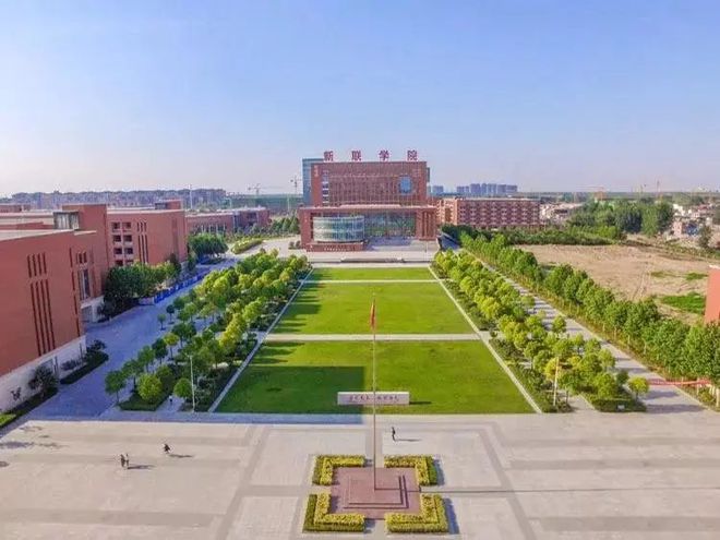 文科生400到450分大學_400分文科能上什么大學_文科大學400分左右