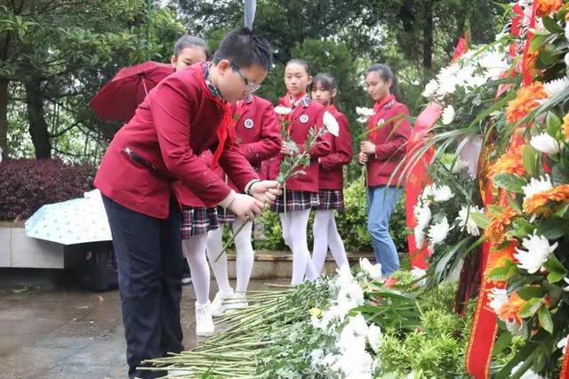 西山文武學校學費封閉式學校_封閉式學校學費多少錢_封閉式學校學費