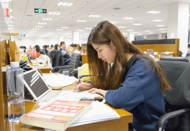 學軟件開發專業_開發軟件學專業怎么樣_開發軟件學專業就業前景