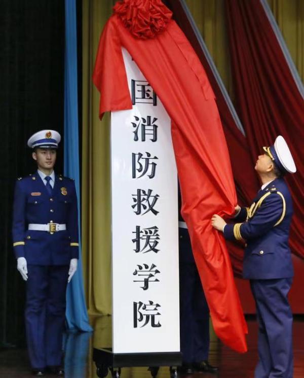 2024軍校畢業(yè)工資多少 待遇怎么樣_2021年軍校畢業(yè)工資_剛畢業(yè)軍校生工資2019