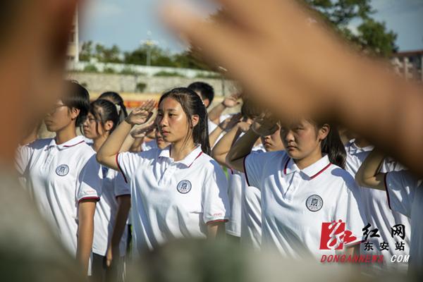 口號隊列隊形怎么做_隊列隊形口號視頻_隊列隊形口號