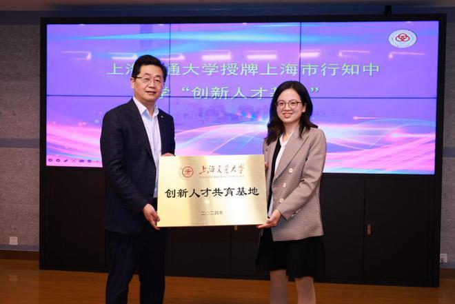 今年淮陰中學高考文理最高分_江蘇高考淮陰中學_淮陰中學高考