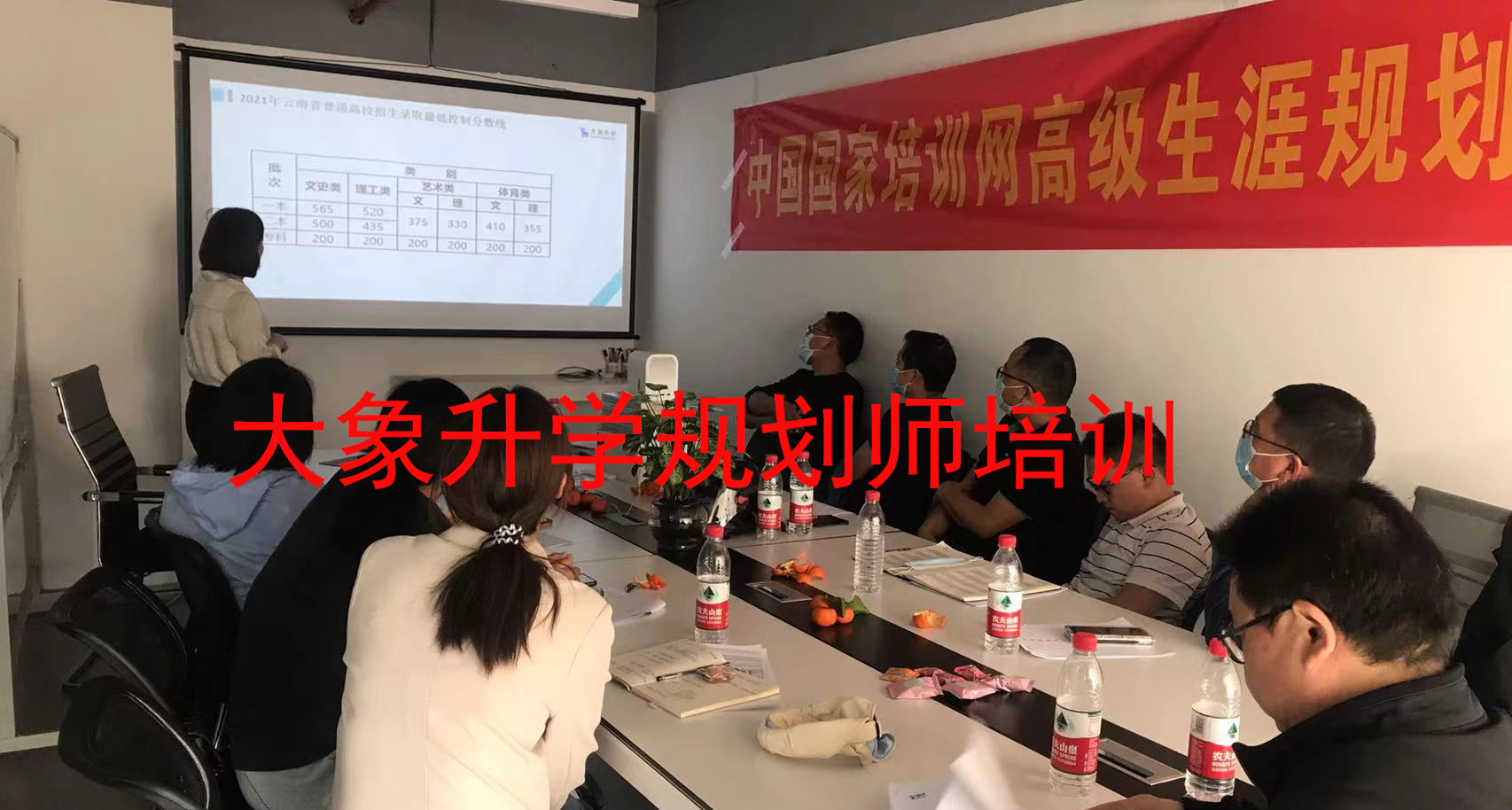 文科報(bào)生專業(yè)可以轉(zhuǎn)理科嗎_文科生可以報(bào)專業(yè)一覽表_文科生可以報(bào)哪些專業(yè)