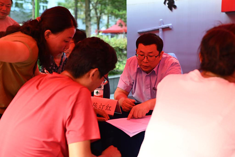 三峽大學畢業證_三峽大學畢業生什么時候發證_三峽大學畢業證明書樣本圖片