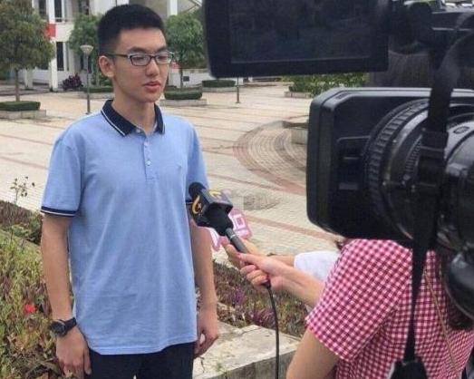 滿分高考生_高考滿分是多少分_滿分高考分數