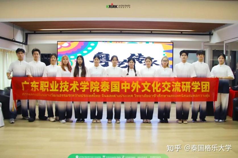 安徽能源技術(shù)學(xué)校_安徽能源技術(shù)學(xué)校升學(xué)率怎么樣_安徽能源技術(shù)學(xué)校貼吧