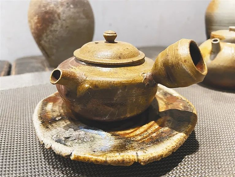 三亞學(xué)院學(xué)費(fèi)_三亞學(xué)院學(xué)費(fèi)多少一年2021_三亞學(xué)院學(xué)費(fèi)多少錢
