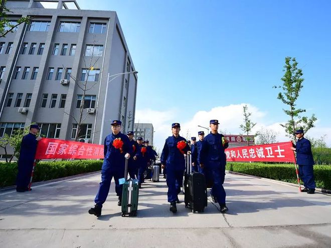 武漢抱火哥現(xiàn)況_武漢抱火哥離職_
