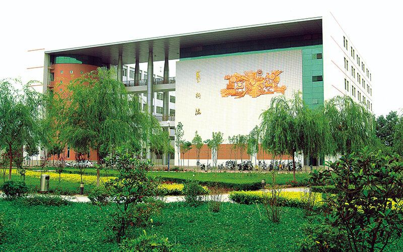 河南各種大學(xué)分?jǐn)?shù)線_河南大學(xué)分?jǐn)?shù)線_大學(xué)排名河南錄取分?jǐn)?shù)線