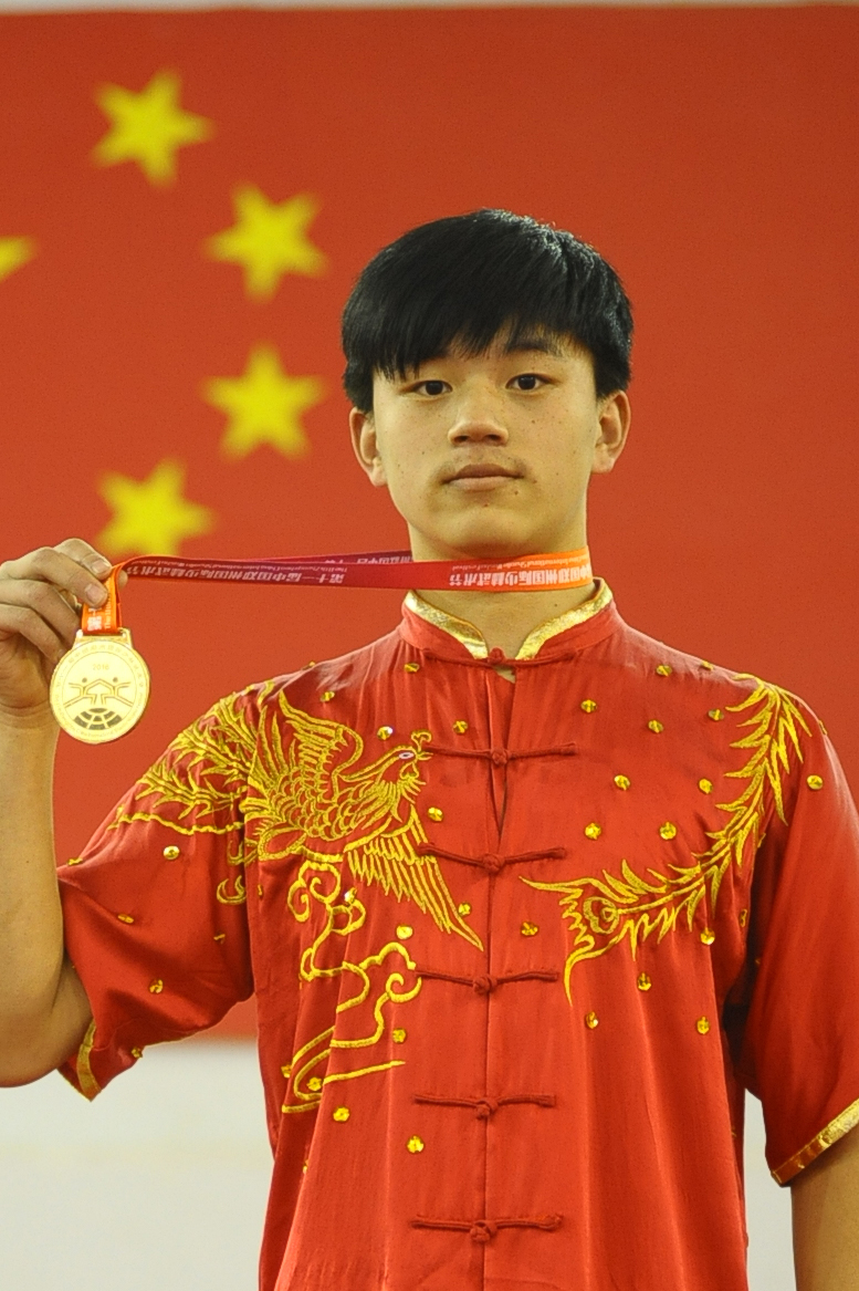 塔溝武校累不累_塔溝武校嚴不嚴_塔溝武校哪家正規