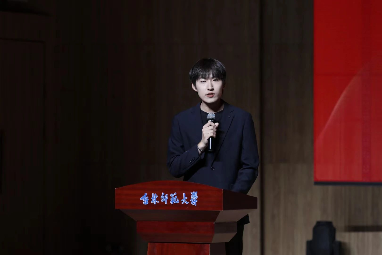 上海外國語大學自主招生_自主招生的國際本科值得上嗎_海外招生簡章