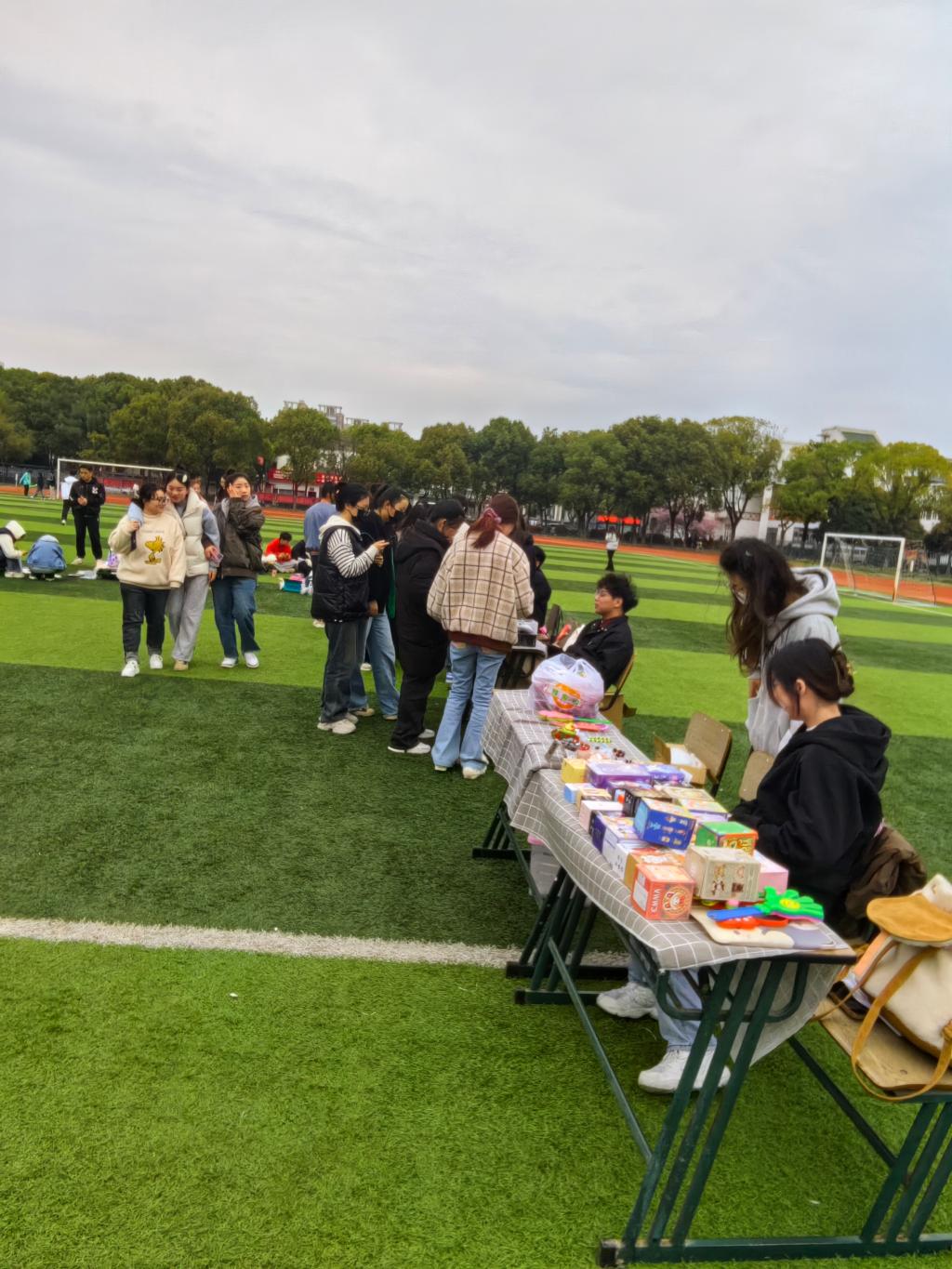 封閉學校的學費一般是多少錢_全封閉學校一年多少錢_封閉學校有多可怕