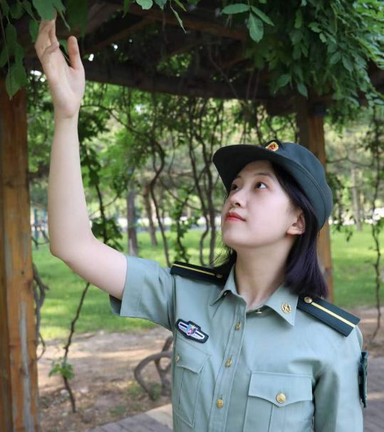 空乘專業高考要多少分_高考空乘專業考什么_高考學空乘考上學什么專業