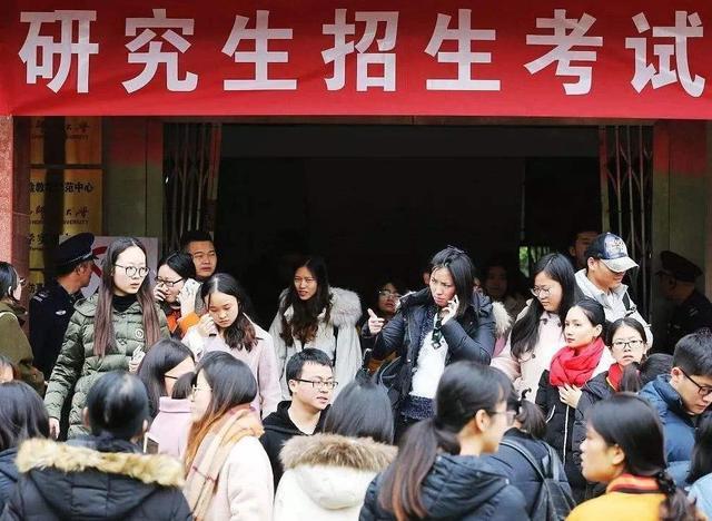 2022公務(wù)員報(bào)名日期_公務(wù)員地區(qū)考試時(shí)間_2024年地方公務(wù)員考試報(bào)名時(shí)間