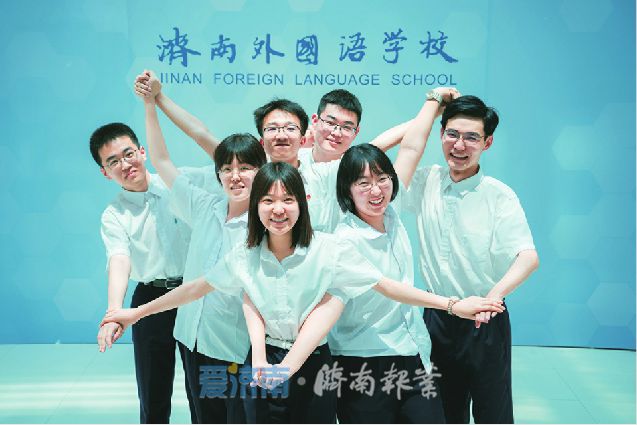 西南財(cái)經(jīng)類大學(xué)分?jǐn)?shù)線_西南財(cái)經(jīng)大學(xué)錄取分?jǐn)?shù)線2024_西南大學(xué)財(cái)經(jīng)學(xué)院錄取分?jǐn)?shù)線