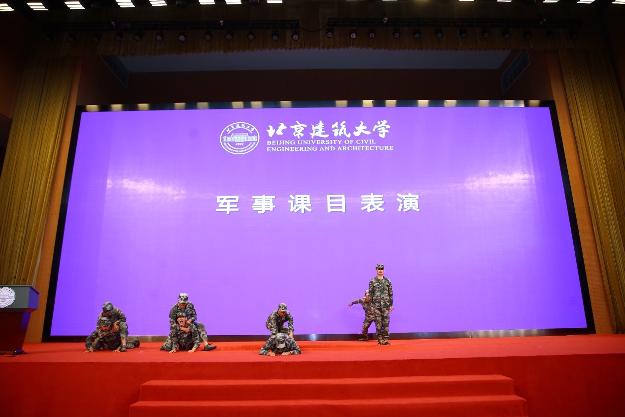 大學(xué)軍訓(xùn)多長時(shí)間 一般軍訓(xùn)多少天_大學(xué)新生軍訓(xùn)多久_大學(xué)軍訓(xùn)好久