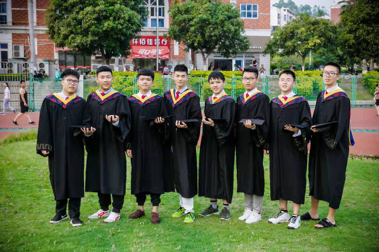 廣東2b學(xué)校普遍公認(rèn)的前十名_廣東2b學(xué)校是三本嗎_廣東2b院校