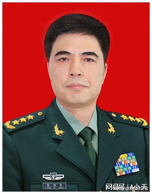 上將出行警衛(wèi)人員一般有多少人_上將出行一般有多少警衛(wèi)人員_上將出門有警衛(wèi)員嗎