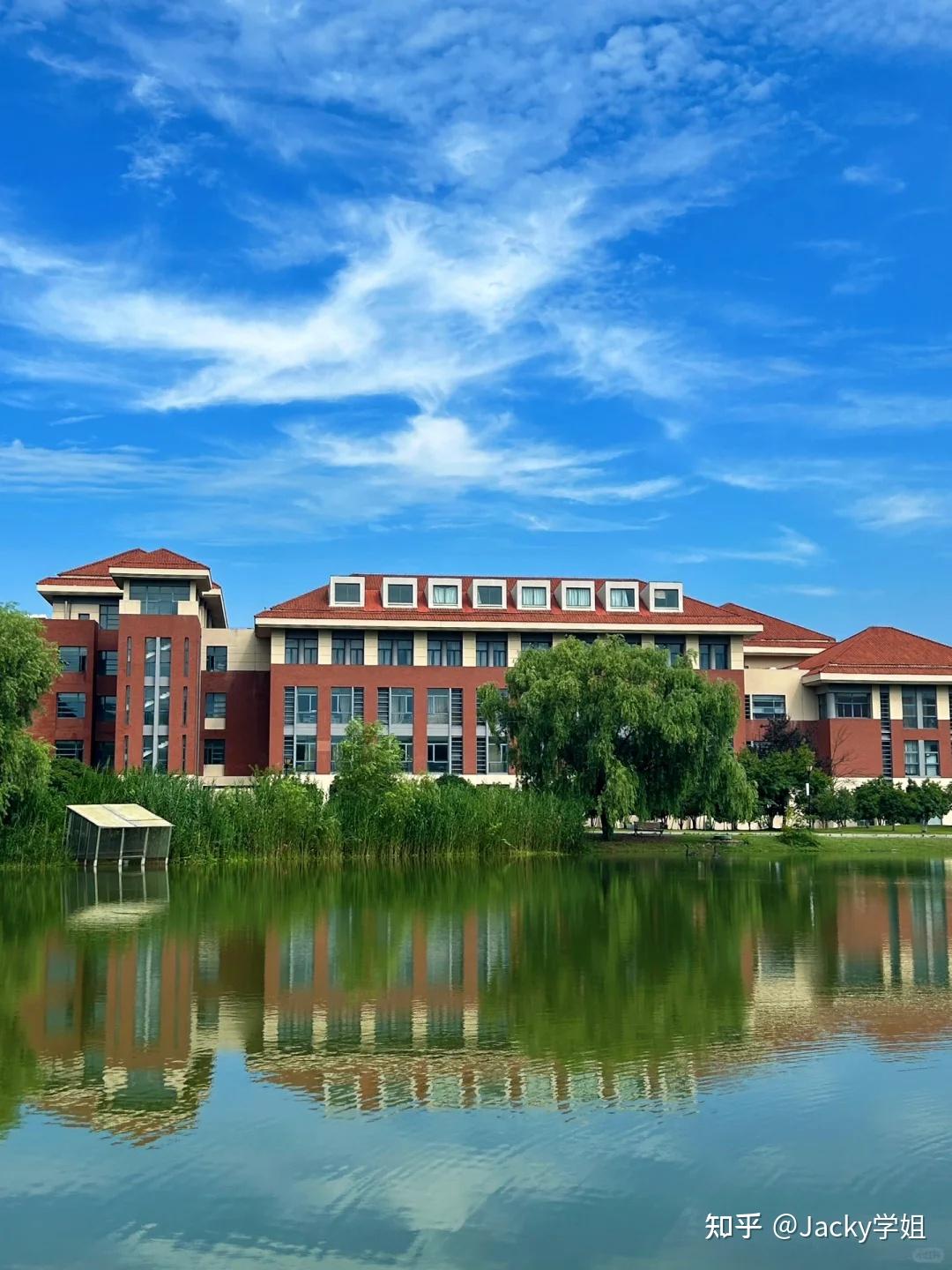 南京專科大學(xué)分數(shù)線_2023年南京動力高等專科學(xué)校錄取分數(shù)線_南京專科2020年分數(shù)線