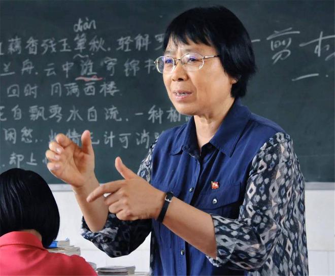 清華北大貧困生_貧困生690分考上清華稱沒發揮好_清華貧困學子