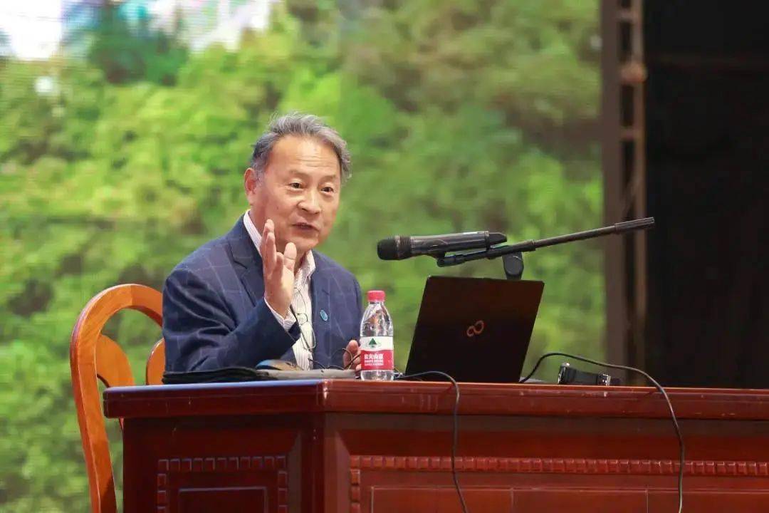 魯汶大學(xué)_魯汶大學(xué)學(xué)制_魯汶大學(xué)校園