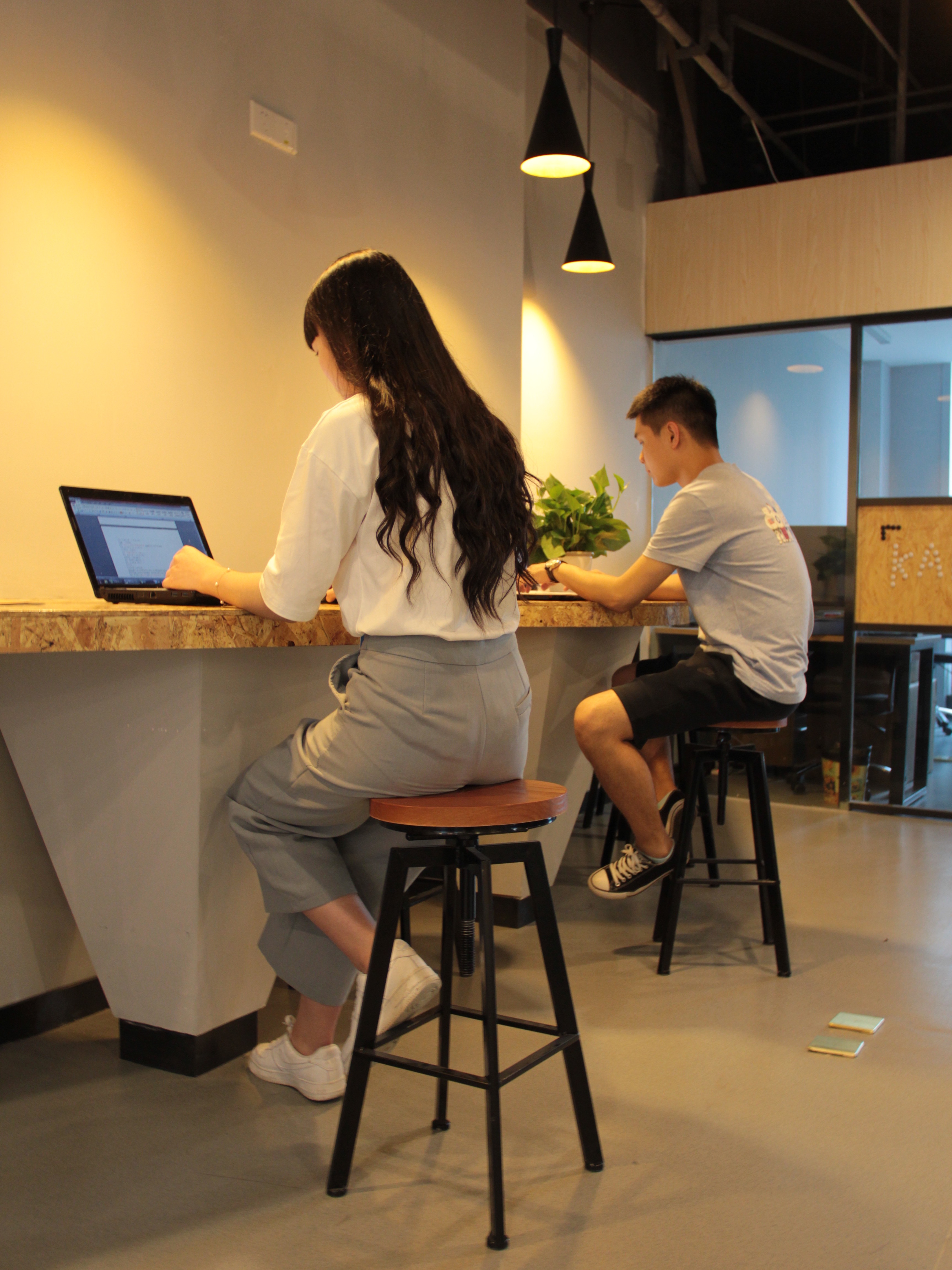 貴州云馬飛機制造公司_貴州云馬飛機制造廠_中航工業(yè)貴州云馬飛機制造廠