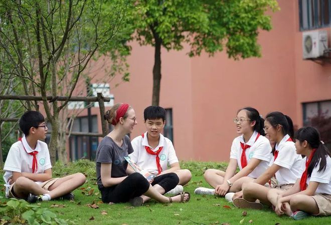樂清外國語校訓_樂清外國語國際學校_樂清外國語學校