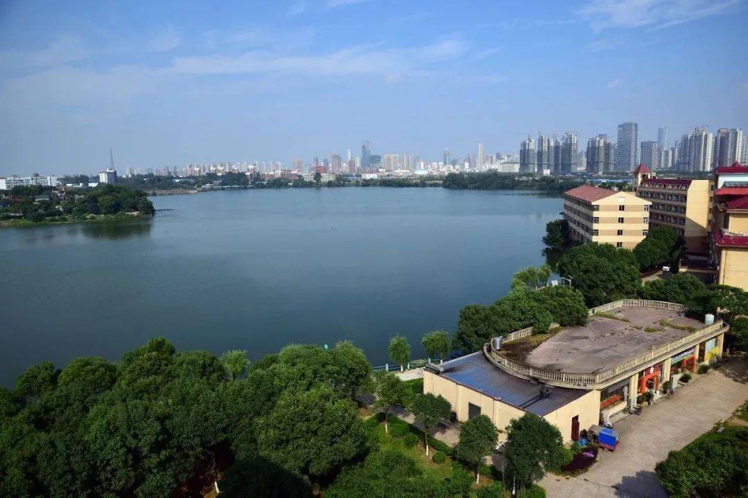 寧夏理工學院學費多少_寧夏理工學院學費多少_寧夏理工學院學費多少