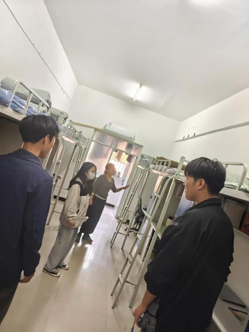中國醫(yī)科大學(xué)臨床醫(yī)藥學(xué)院宿舍條件_中國醫(yī)科大學(xué)臨床醫(yī)藥學(xué)院_中國醫(yī)科大學(xué)臨床醫(yī)藥學(xué)院學(xué)校環(huán)境